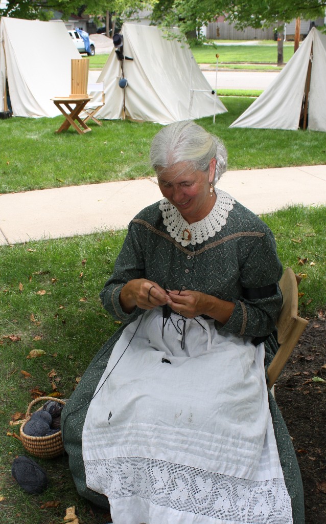 Barb demonstrates knitting